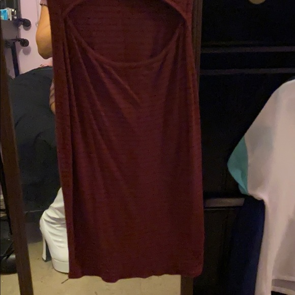 Burgendy striped open cut dress - Picture 2 of 3